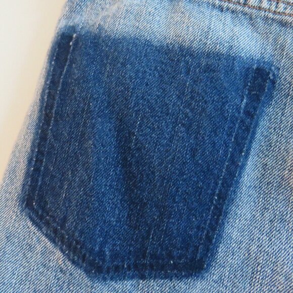 MOUSSY VINTAGE Exposed Button Fly Distressed Raw Hem Jean Shorts - Picture 14 of 15